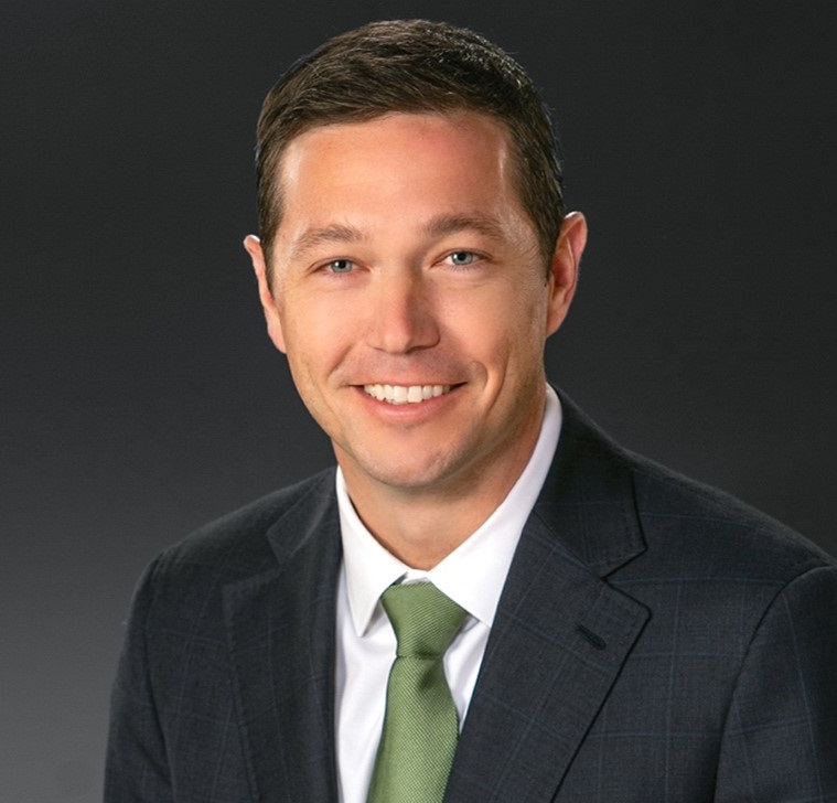 Derek Fricke headshot